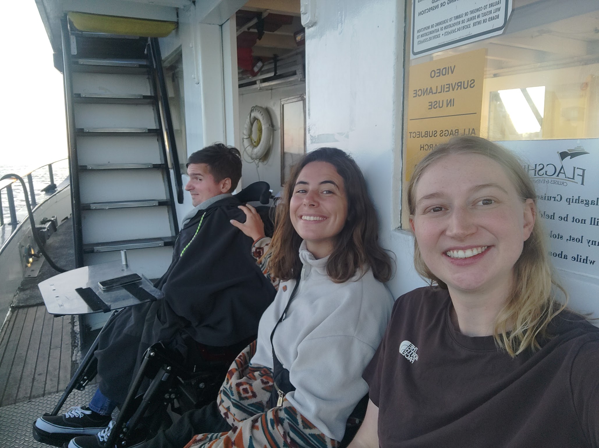 Auf der Fähre in die Innenstadt