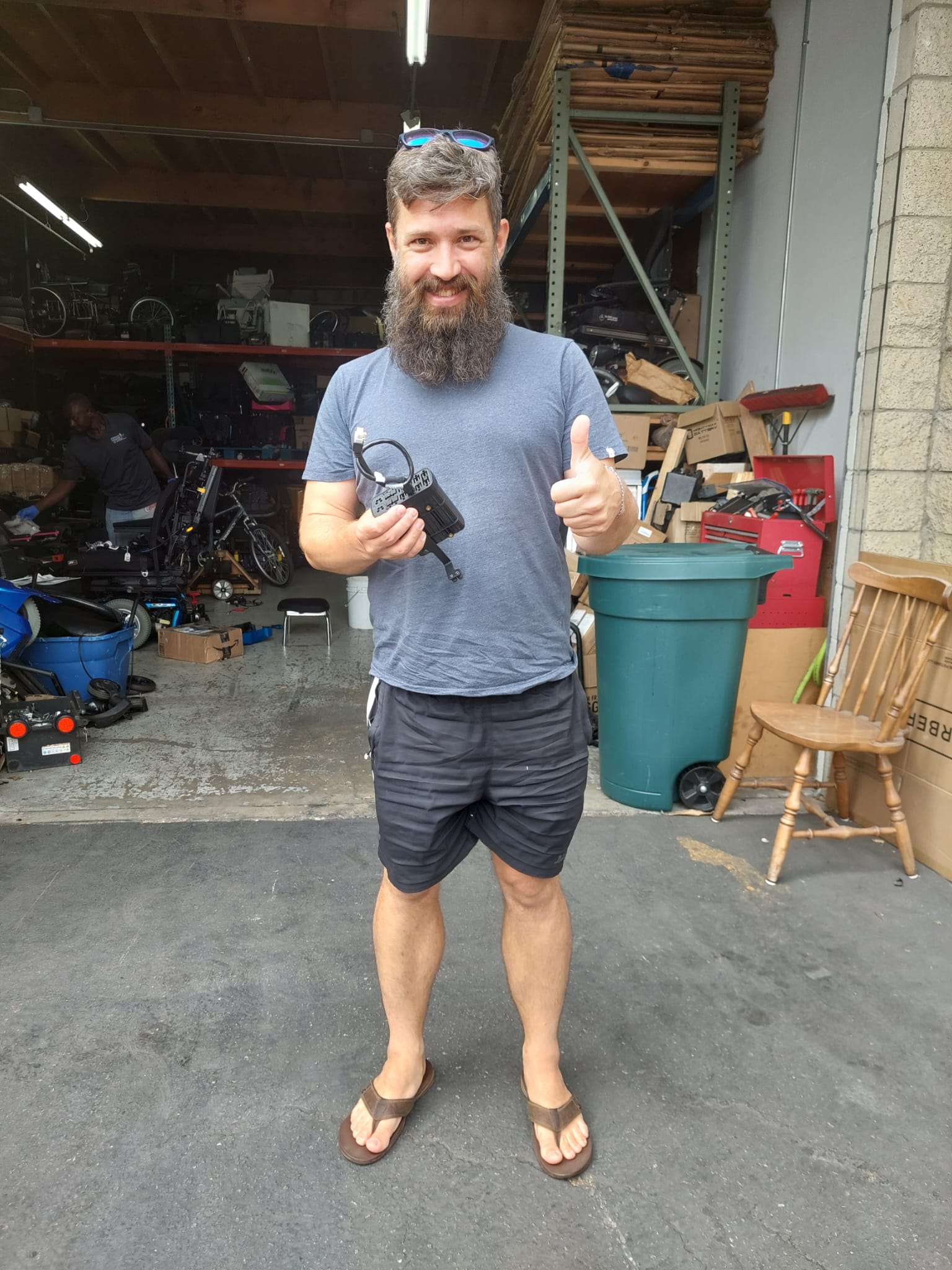 Das gesuchte Modul in den Händen