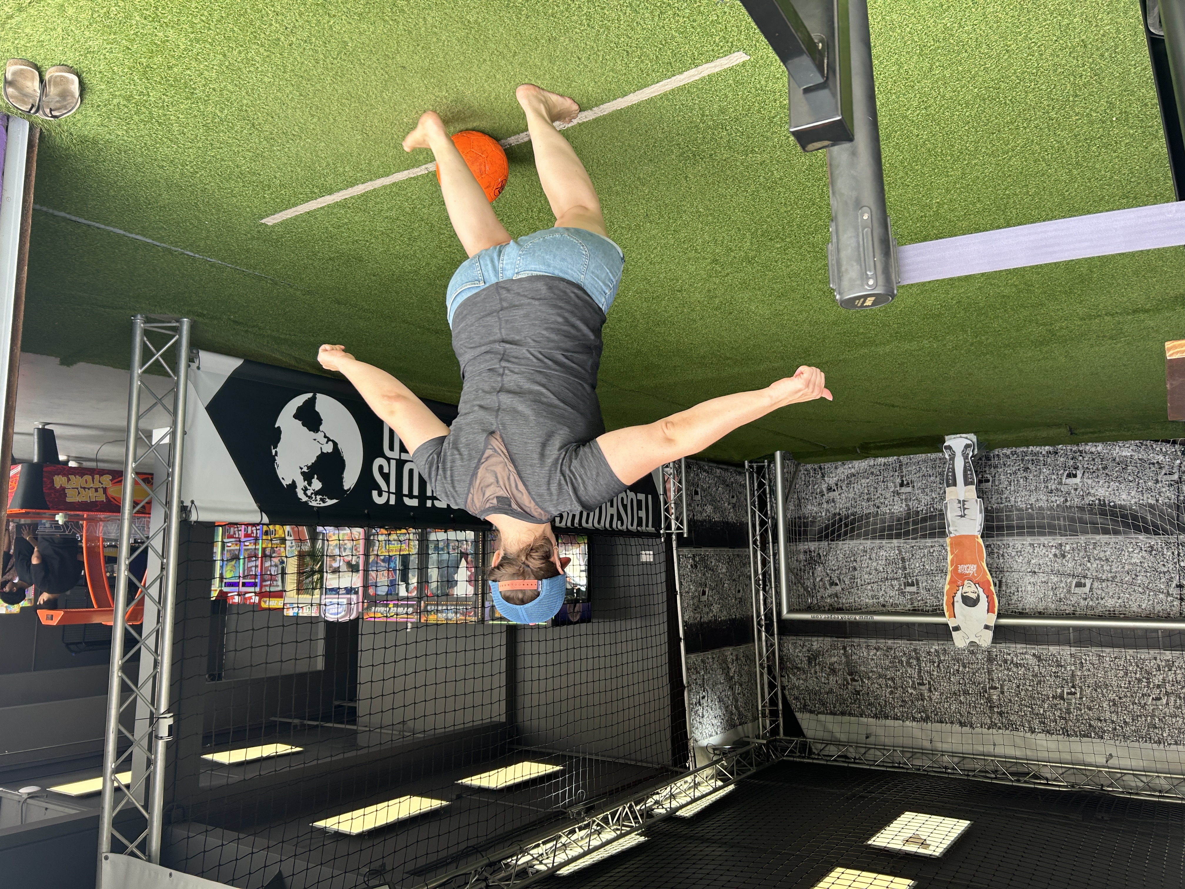 Ines gegen Torwartrobotor: Der Hauptpreis wurde knapp verfehlt